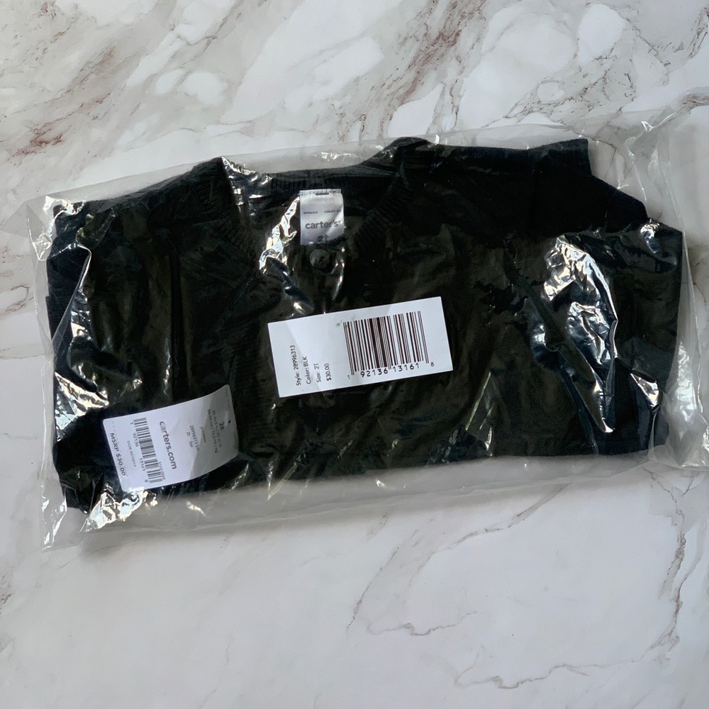 Plain black 2T cardigan